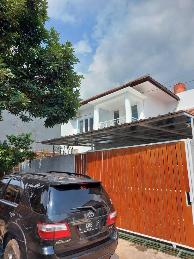 Jk House Bandung Villa Exterior foto
