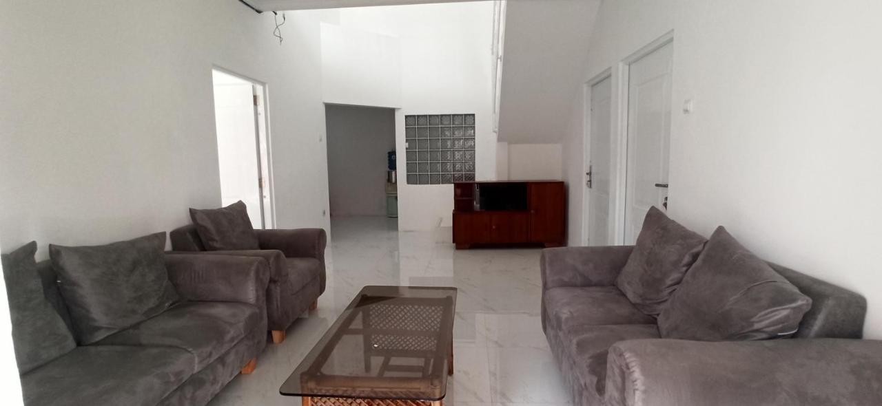 Jk House Bandung Villa Exterior foto